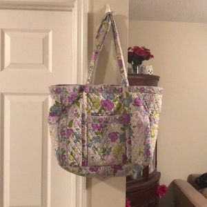Vera Bradley Weekend tote bag